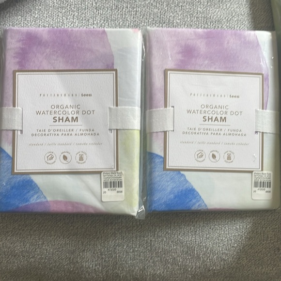 NIB Pottery Barn Teen Watercolor Dot Full/Queen duvet cover and 2 shams - Picture 3 of 4
